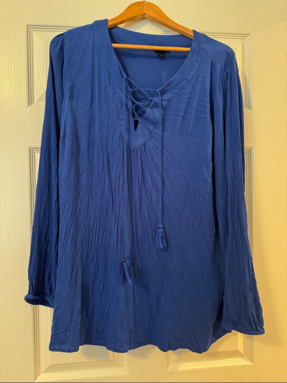 torrid Royal Blue Lace-Up Crinkle Tunic
